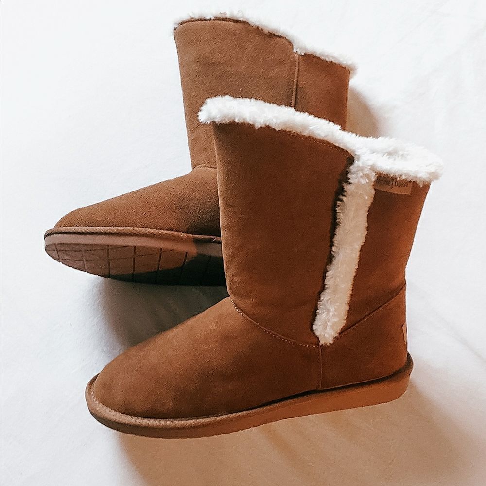 Fur Fuzzy Boots